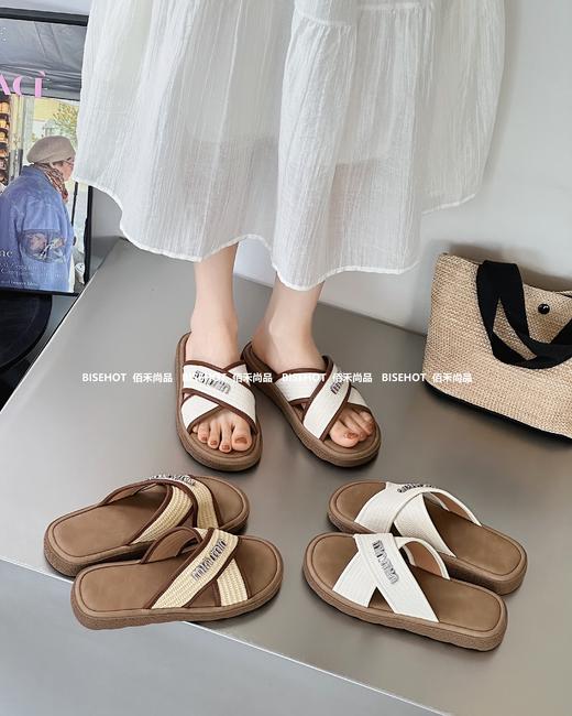 新品女士平底女拖鞋798B52580（W） 商品图1