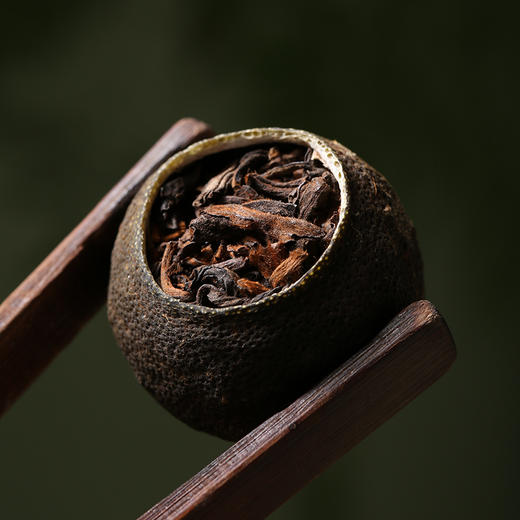 益柑柠丨东甲小青柑 2023年东甲小青柑+2017年勐海布朗山宫廷熟普 300g 商品图3