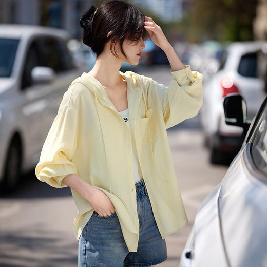【五折购】熙世界遮阳防晒衣外套女薄款夏季户外穿搭高级感气质连帽亚麻衬衫 商品图3