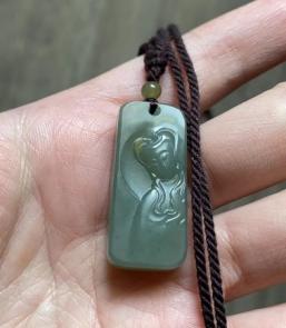 JS（小白）和田玉青玉籽料菩萨吊坠 商品图0