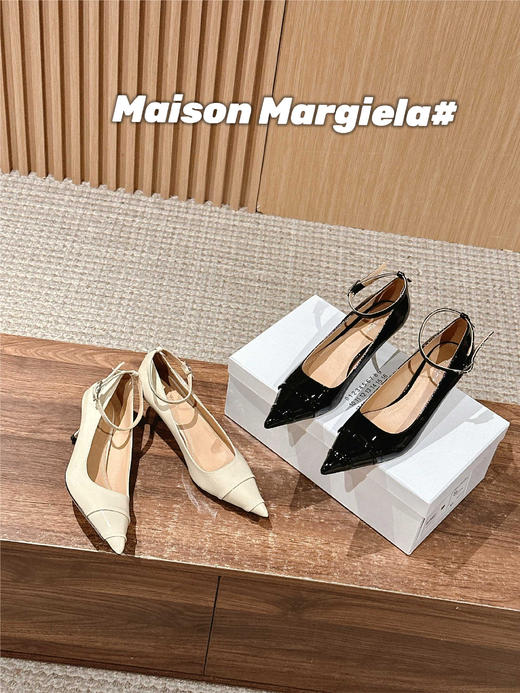 Maison Margiela 2025/ss马吉拉春夏新款尖头矮跟单鞋（HC） 商品图0