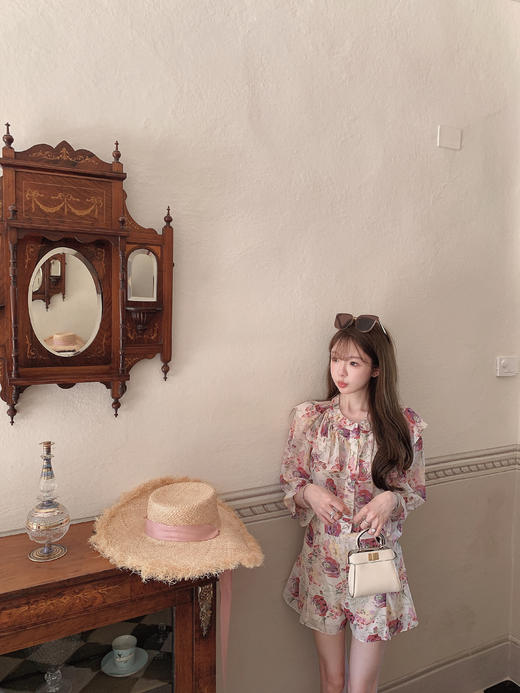 金蘑菇菇 da‘mare罗马的仲夏/方领镂空刺绣设计感衬衫高腰半裙 商品图5