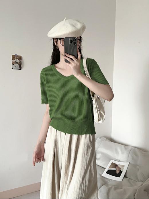 🔥夏日短袖天花板!夏季短T 冰感体验✨ 【夏日短袖天花板】韩系冰丝短袖 ✅NO.1逆天柔软触感让每个细胞都自在呼吸! X官售¥148 开团 🍎 49.9 包邮  商品图1