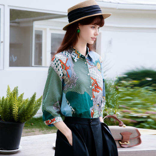 谜底花色衬衫七分袖女2025夏季新款复古风印花合体衬衣257MC7728 商品图1