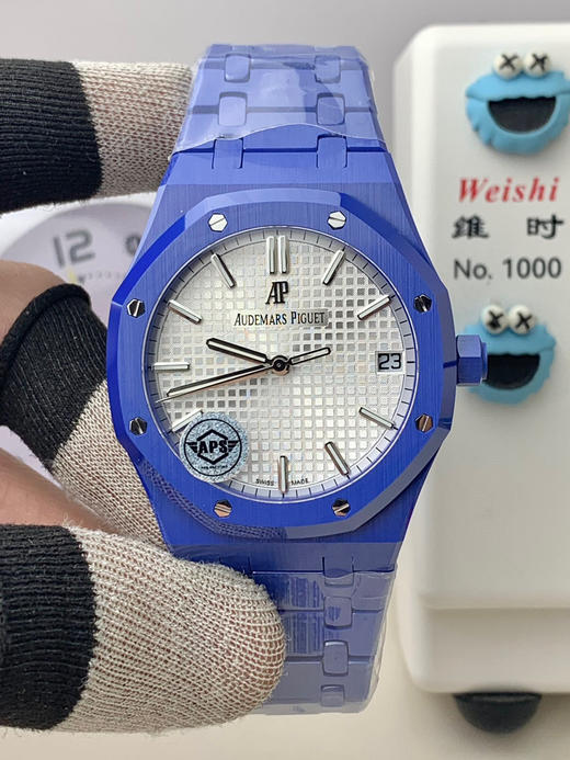 NOOB official新品爱彼15500全陶瓷款式全新到货，凭借陶瓷材质与cal.4302一体机复杂功能的结合，工艺与创新的典范，既延续了皇家橡树的经典美学，突破传统材质限制，高级制表的标杆之作❕ 商品图11