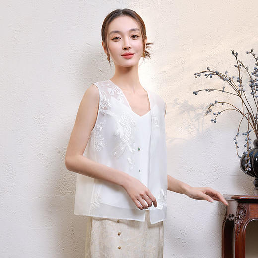 玳莎真丝马甲女2025年夏季新款珠片刺绣新中式国风桑蚕丝背心上衣  FB37002 商品图1