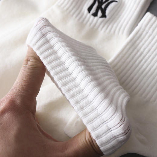 【三双装】MLB纯色袜子 黑白两色 舒适透气 均码【四季可穿】 商品图8