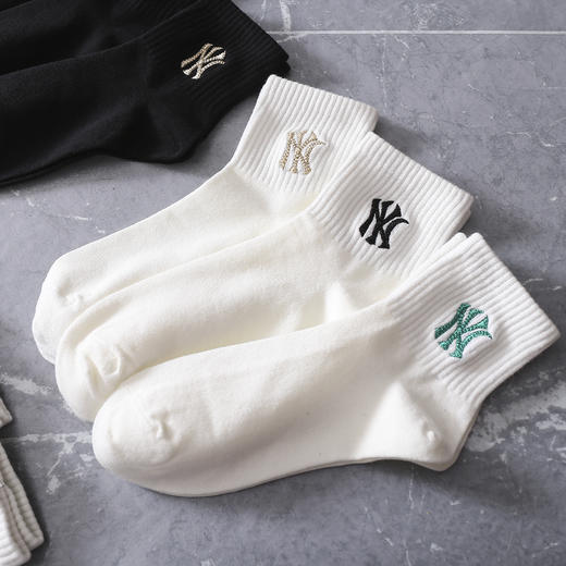 【三双装】MLB纯色袜子 黑白两色 舒适透气 均码【四季可穿】 商品图2
