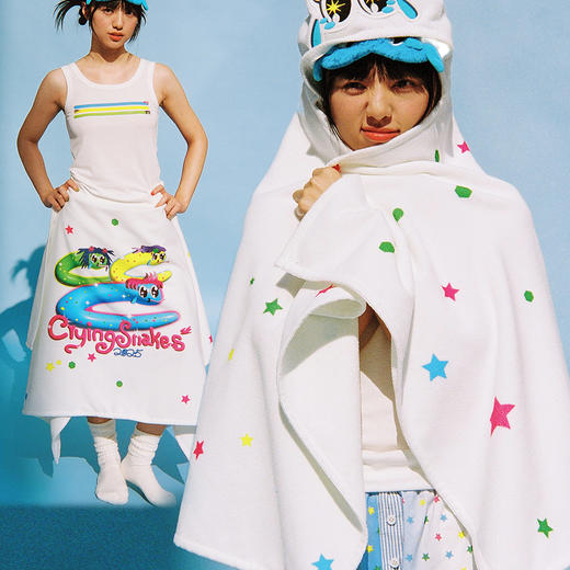 CryingCenter 哭喊3C蛇年系列连帽彩星速干可穿式居家浴巾毛巾 商品图1