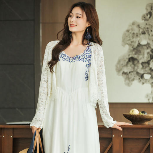 【林栖设计小店】（现货）【林栖推荐】小凉衫白色花边镂空优雅2025夏季新品披肩开衫外套女N1952468 商品图0