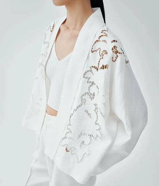 26年年初福利2~7折！立体花藤亚麻对襟外套 商品图1