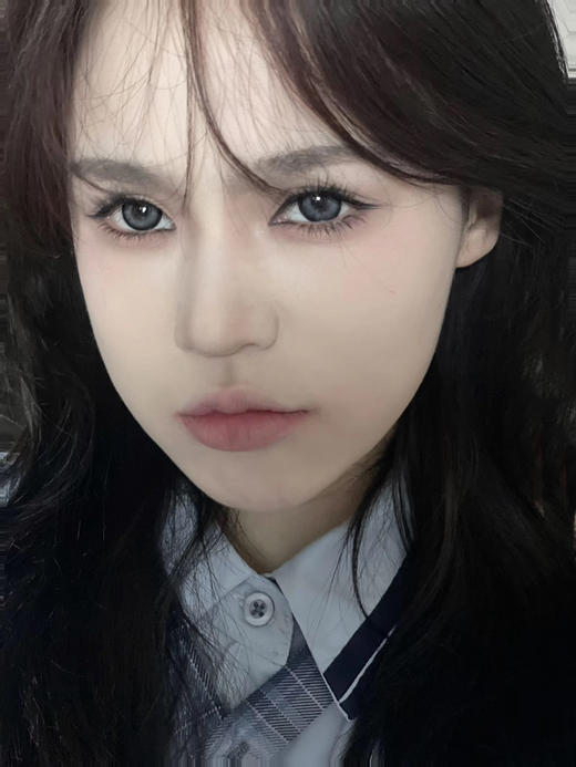 【日抛美瞳】 虎纹鲨Sincecon  |  大直径14.5，着色直径13.9 基弧8.8 含水43％  |【同品牌多盒购买更划算，具体活动可以咨询在线客服】大直径混血日抛 商品图6