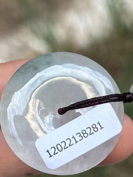 【云意轩】编号：8281  冰种飘兰花平安扣 天然翡翠 附证书 商品图3