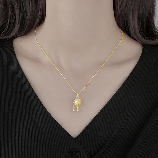 售完不补【敦煌转经筒项链】敦煌福泽转经筒项链女 轻奢时尚高级感独特设计吊坠锁骨链 商品图2