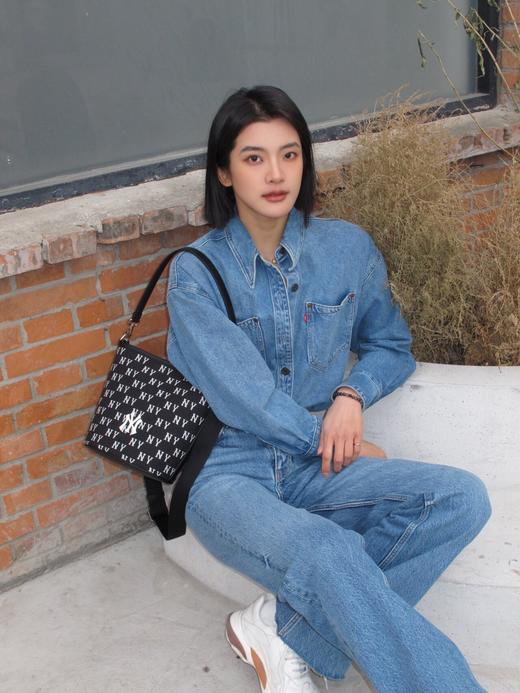 严选 | MLB复古提花水桶包 黑色/奶油色 19*14*23.5cm 商品图3