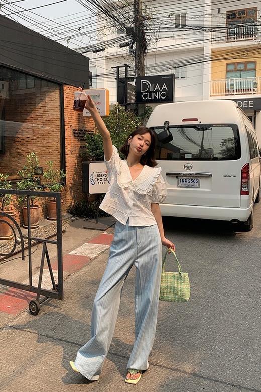 LNNNS 舒适高腰款浅色条纹牛仔长裤 18332 商品图0