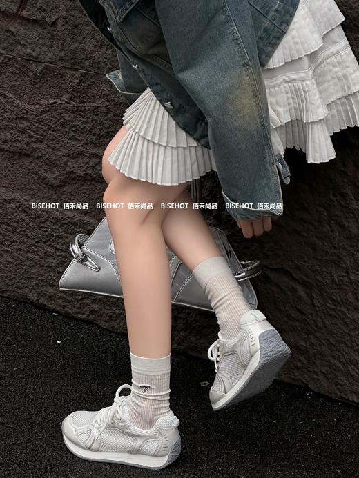 新品女士休闲网鞋T16B52562（W） 商品图3