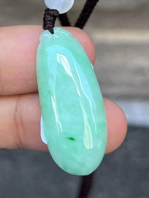 【云意轩翡翠】编号：6666 糯冰绿底翡翠福瓜  天然翡翠 附证书 商品图0