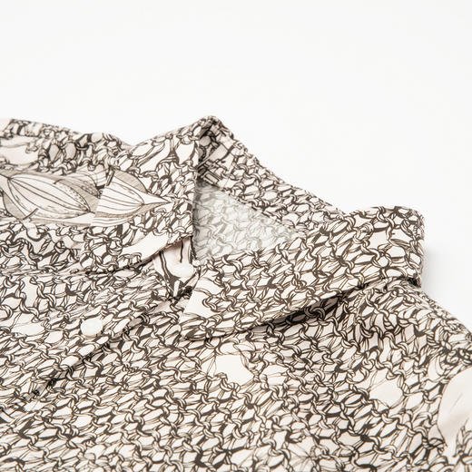 谜底花色衬衫七分袖女2025夏季新款复古风印花合体衬衣256MC6287 商品图3