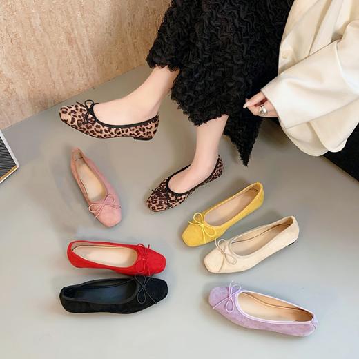 【时髦百搭，优雅自在】女春夏季新款 凯撒KAISER法式复古方头芭蕾鞋 | 绒面单鞋一脚蹬 商品图8