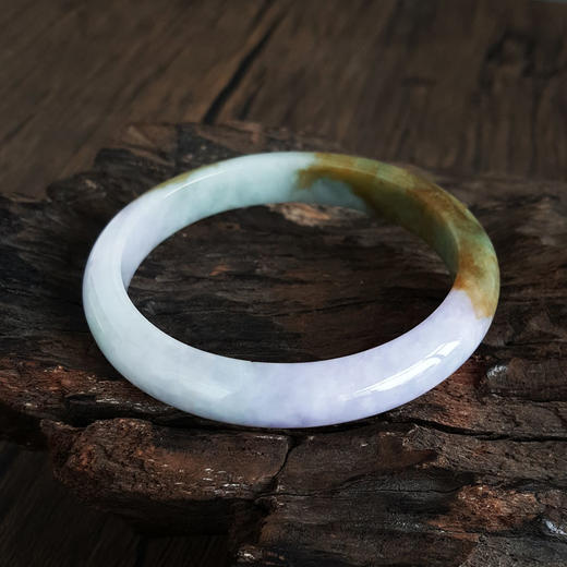 【天然正品】天然细腻无裂纹特色福禄寿糯种58.5号翡翠手镯080425AH65 现售价：2380 商品图5