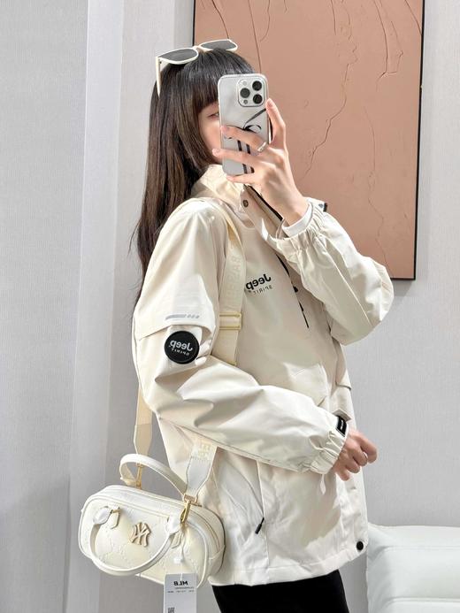 【专属】百搭款#MLB保龄球包，玛卡龙色系真好看！可手提/可斜跨！而且容量也不错～ 商品图8