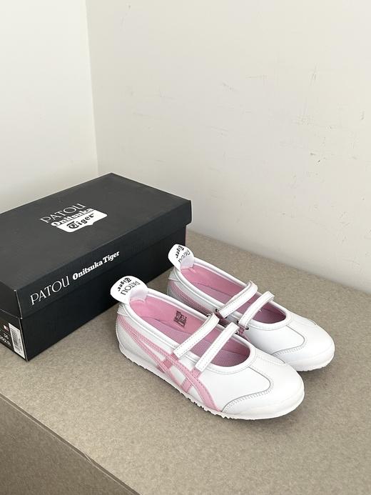 点此购买 亚瑟士鬼冢虎MEXICO 66 TGRS女士玛丽珍蕾丝花边芭蕾舞鞋 98 316920 商品图2