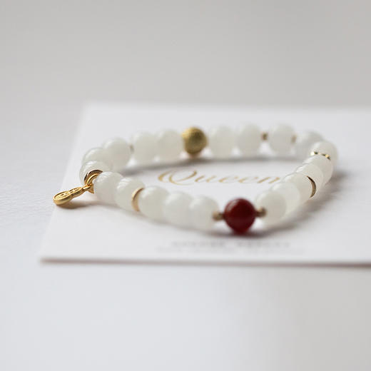 9折优惠｜母亲节「妈咪妈咪烘」莲子西米大红袍味芝士蛋糕&「花辰月夕」和田玉手串花盒 商品图13