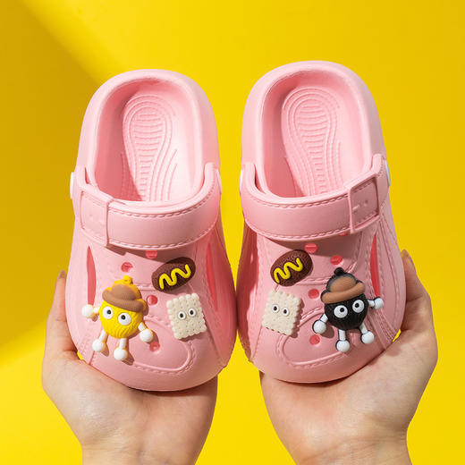 【新款儿童沙滩鞋，卡通设计可爱】儿童夏季沙滩洞洞鞋 男孩防滑宝宝女童凉鞋 家居卡通外穿亲子凉拖鞋-QQ 商品图4