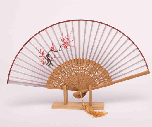 【特惠区 80档】购棉手帕或晴雨伞或扇子 赠6月7日 《鼎音归故里 众声浦华章》 旅美歌唱家 梁鼎三 独唱音乐会 商品图2