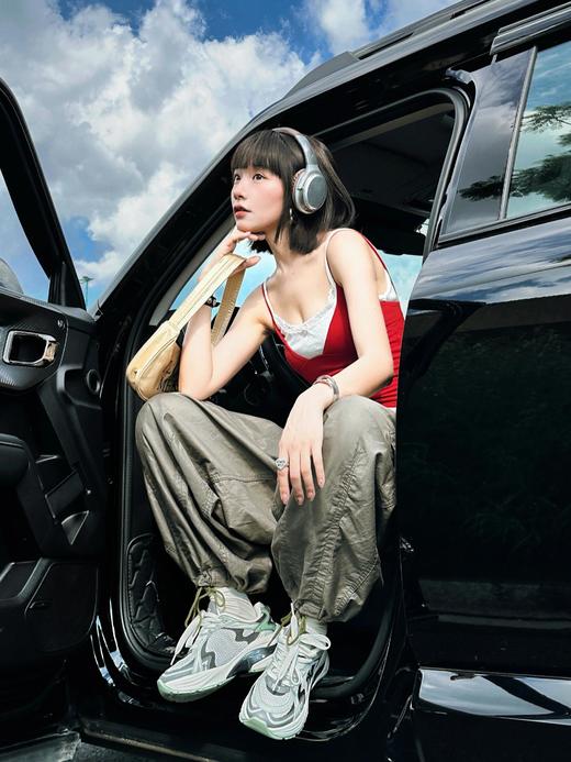 【专属】明星同款MLB情侣复古流浪鞋，机能风撞色真是有点好看！上脚真的超级显高显瘦！闭眼买好吗！颜值真的绝绝子！随便一搭都是帅气又高级！ 商品图1