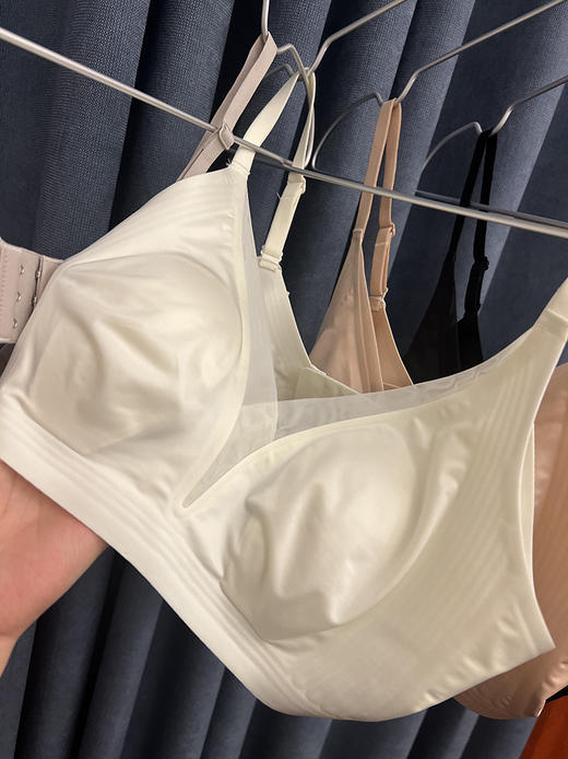 华歌の缘【耀光系列】附检测~！兔耳杯无痕纸片人内衣 商品图12