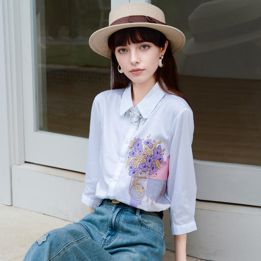 谜底白衬衫七分袖女士2025夏季新款通勤风印花合体衬衣256MC6246 商品图1