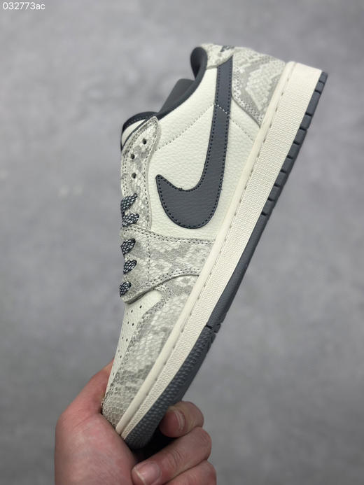 夏季特惠💰390 Travis Scott x Air Jordan 1 AJ1乔1 TS 联名倒钩 原鞋原数据开发 商品图6