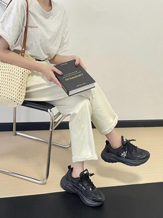 【专属】📍#MLB复古老花老爹跑鞋#  超炸的款，脚感一如既往不让人失望‼️  上脚超级时髦！  任意风格搭配都能全盘接住💯 商品图4