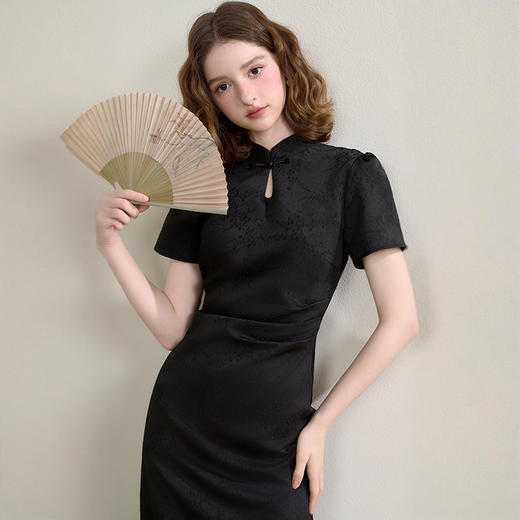 西遇新中式连衣裙女新款重工提花端庄大气收腰旗袍裙SS150101 商品图3