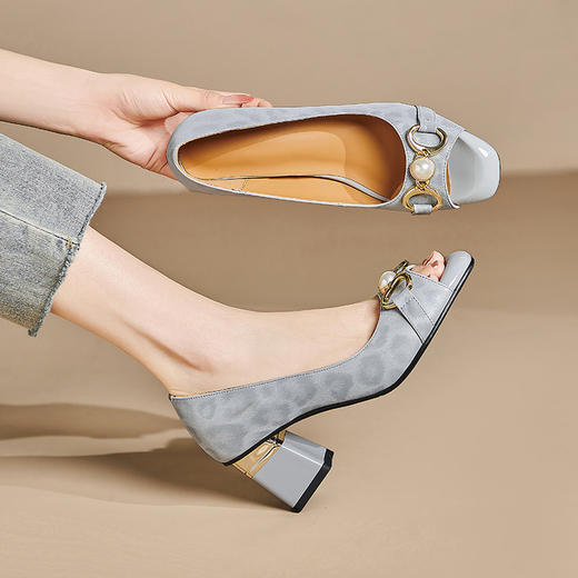 【预售5天】鱼嘴鞋子女凉鞋新款高跟真皮百搭粗跟小皮鞋夏季单鞋SY&Z212 商品图1