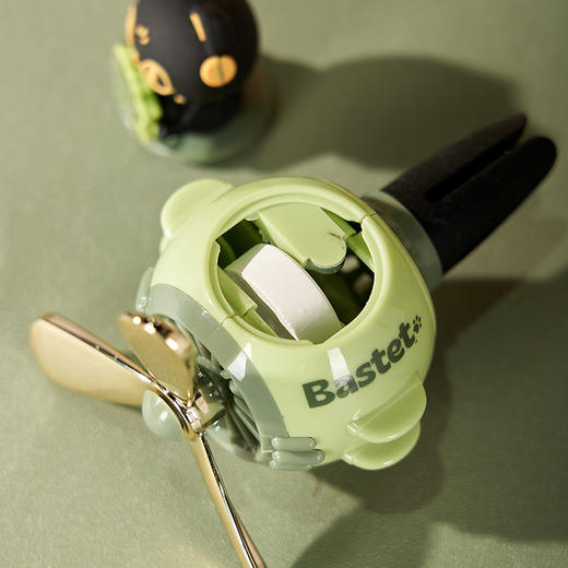 大英博物馆 巴斯特系列 萌猫汽车车插香薰车载 路路发 商品图4