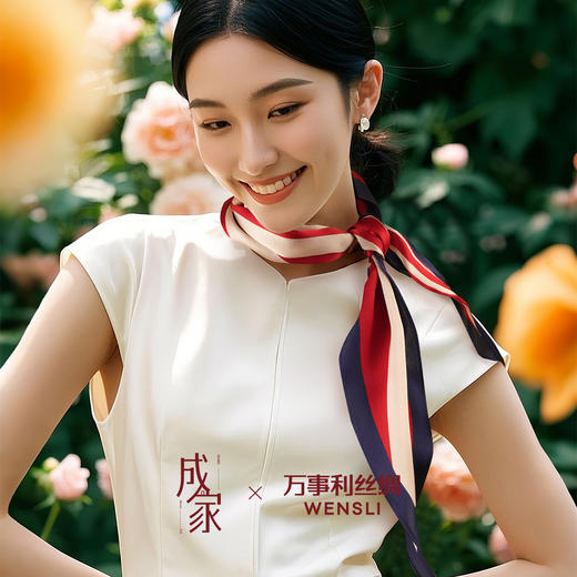 万事利✖️《成家》联名 款“Love story”双面印花菱形巾 商品图5