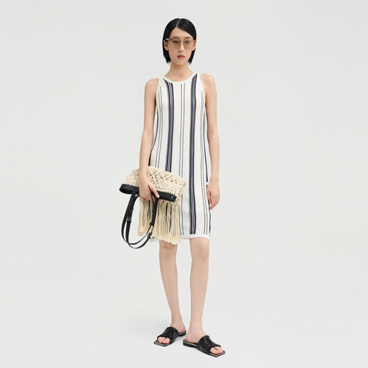 lost in echo2025春夏新款高级牛皮黑色手工花边薄底平跟凉拖鞋女 商品图3