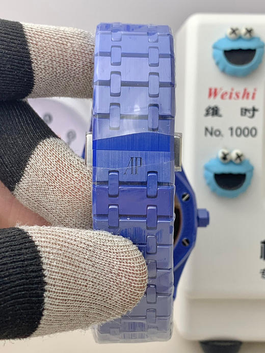 NOOB official新品爱彼15500全陶瓷款式全新到货，凭借陶瓷材质与cal.4302一体机复杂功能的结合，工艺与创新的典范，既延续了皇家橡树的经典美学，突破传统材质限制，高级制表的标杆之作❕ 商品图14