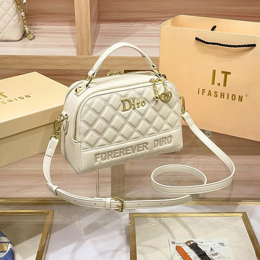 丁摩 包包新款黑色菱格软皮百搭质感高级感女士手提斜挎包5ZF- 商品图5