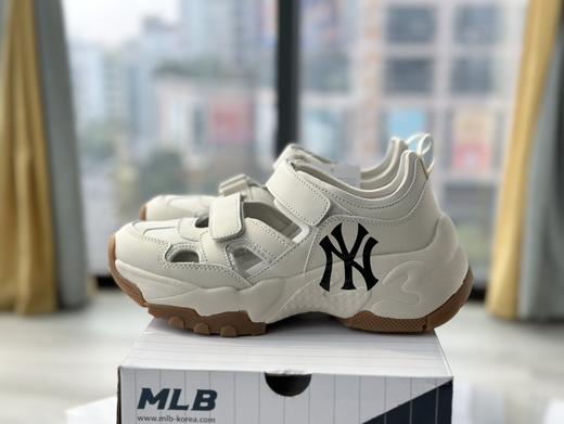 点此购买 MLB夏季男女款增高老爹凉鞋 98 316886 商品图5