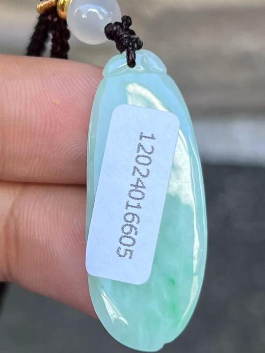 【云意轩翡翠】编号：6605 糯冰绿底翡翠福瓜 天然翡翠 附证书 商品图3