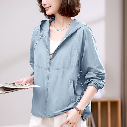 丁摩 防晒衣外套女夏装洋气上衣春秋短款透气夹克防晒服5ZF-325002 商品图3