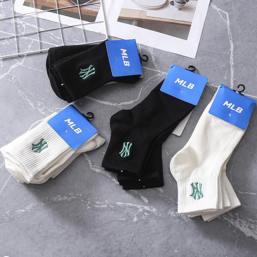 【三双装】MLB纯色袜子 黑白两色 舒适透气 均码【四季可穿】 商品图4