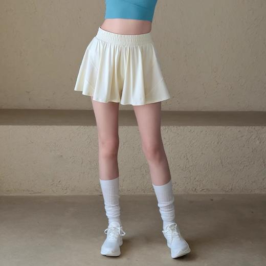 跃牌【周游世界系列】春夏新款瑜伽服女带防走光假两件宽松防晒健身短裤SH3242 商品图2