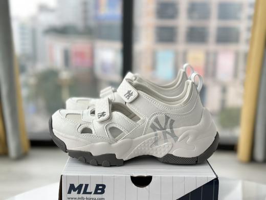 点此购买 MLB夏季男女款增高老爹凉鞋 98 316886 商品图9