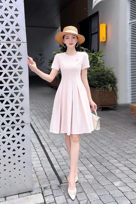 Le Malene 气质简约粉色百褶收腰连衣裙 18337