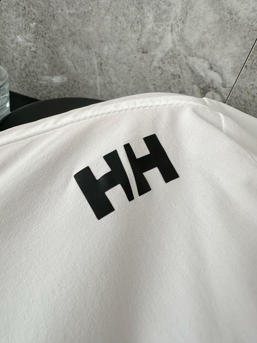 点此购买 海丽汉森春夏季男士防晒户外休闲舒适透汽外套 bk 316843 商品图10